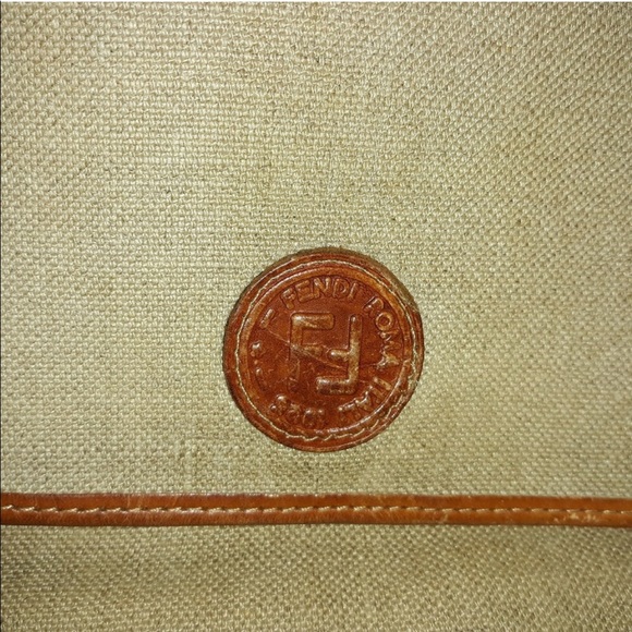 VTG FENDI CROSSBODY - Picture 2 of 8